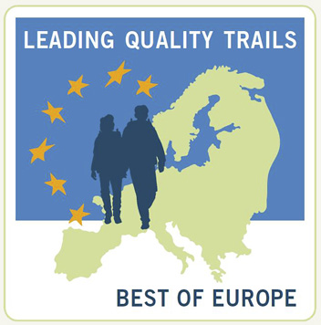 Leading Trails Logo